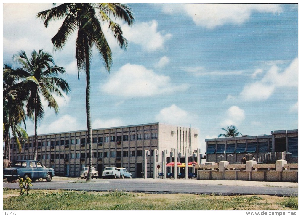 DAHOMEY---COTONOU---hôtel De La Croix Du Sud---voir 2 Scans - Dahomey