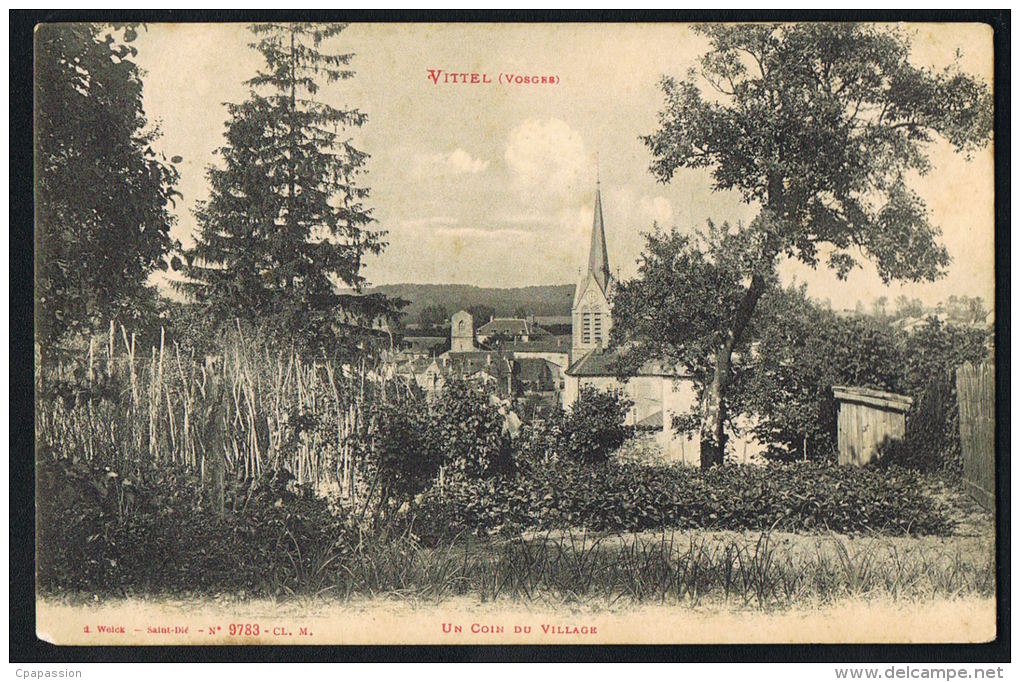 VITTEL-Vosges- Un Coin Du Village - CPA  -PAYPAL SANS FRAIS - Contrexeville