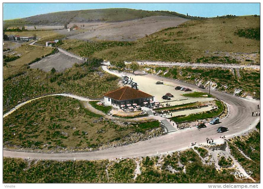 Réf : T 15 - 3755  : CHIROUBLES  CAFE RESTAURANT LA TERRASSE - Chiroubles