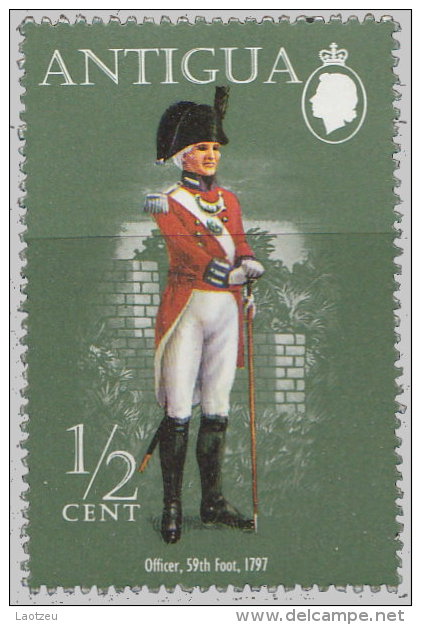 Antigua 1974. ~ YT 320** - Uniforme. Officier, 59°. 1797 - 1960-1981 Autonomie Interne