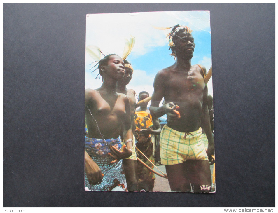 AK / Echtfoto 1980 Afrika / Republique Centralafricaine. Bangui M'Poko. African Folk. Nackte Frau! - Afrika