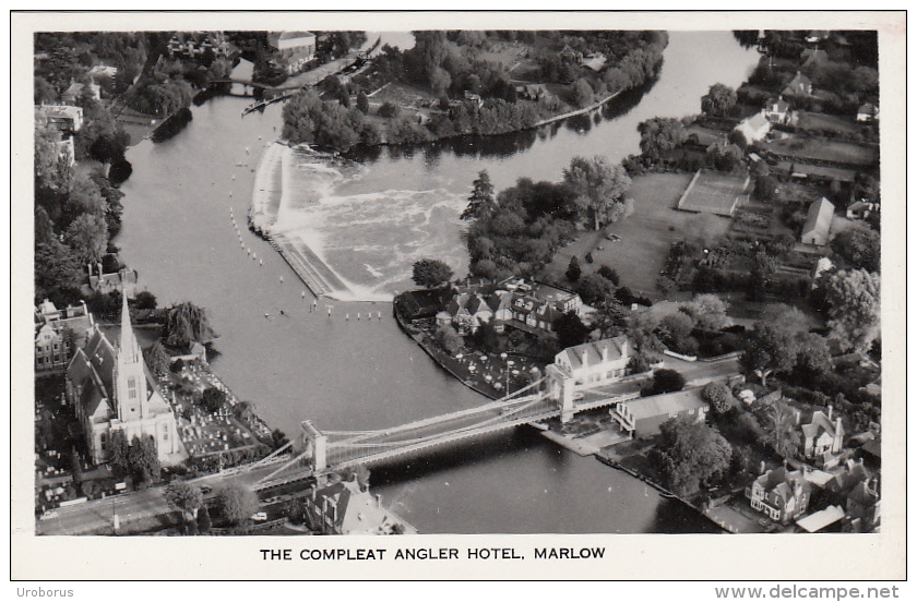 ENGLAND - The Compleat Angler Hotel - Marlow - Buckinghamshire