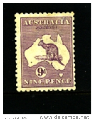 AUSTRALIA - 1916  KANGAROO   9 D.  DIE II  3rd  WATERMARK   MINT   SG39 - Mint Stamps