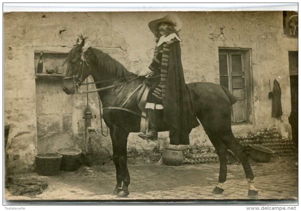 CPA 95  CARTE PHOTO DE PIERRELAYE  Carnaval .. Pas De Précision Au Verso Voir Personnages - Pierrelaye