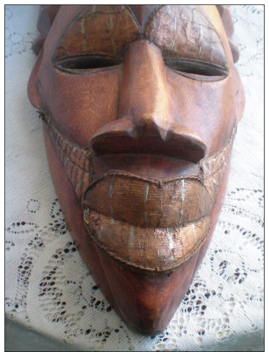 Masque Africain En Bois - Afrikanische Kunst
