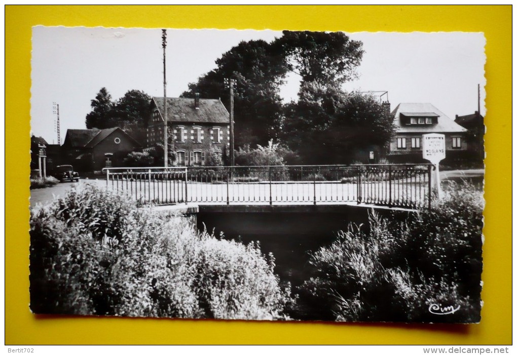 80 - Cpsm  Petit  Format  - MOISLAINS - Le Pont Sur La TORTILLE - Moislains