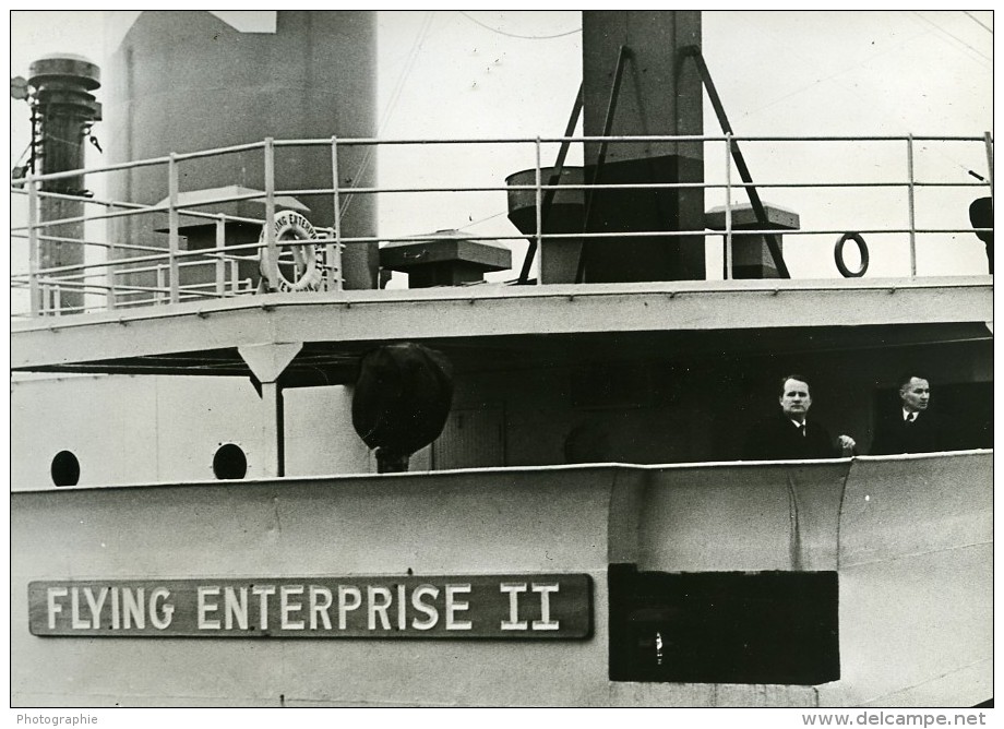 France Le Havre Arrivée Du Capitaine Carlsen Naufrage Du Flying Enterprise Ancienne Photo 1952 - Boats