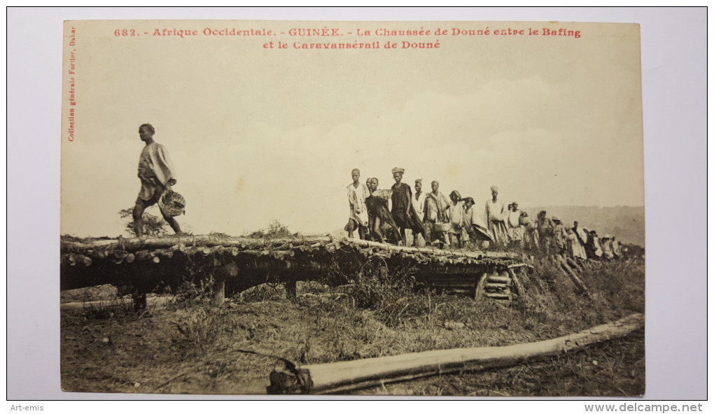 GUINEE 774 La Chaussee De DOUNE Entre Le BAFING Et La CARAVANSERAIL CPA Animee Postcard - Guinée