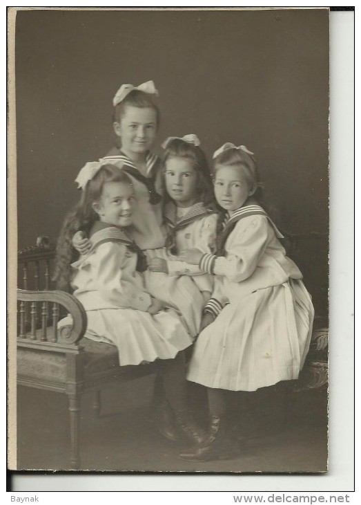 Y160  --  CABINET  PHOTO,  CDV  --  BADEN, SCHWEIZ --  GIRLS  --   FOTOGR.:  ZIPSER & SCHMIDT  --  14,8 Cm  X 10,3 Cm - Alte (vor 1900)