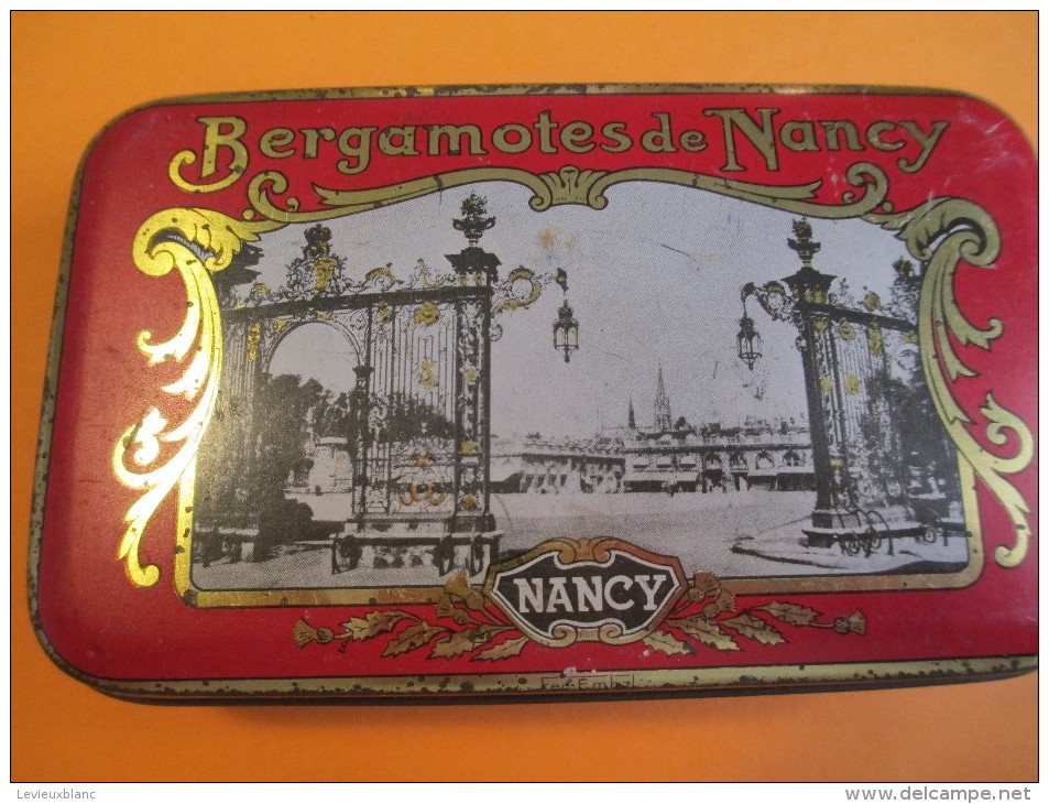 Boite En Fer  Publicitaire/Bergamotes De NANCY/Portes St Stanislas/Vers 1945-55 ?           BFPP53 - Scatole