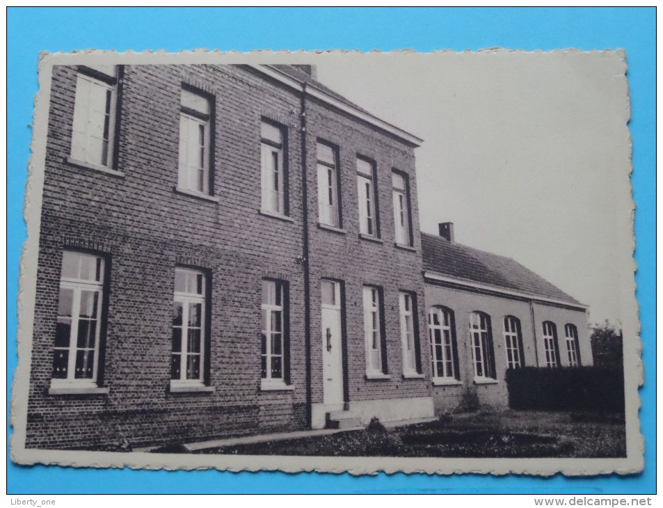 Zusters Der Christelijke Scholen Klooster En School () -  Anno 1967 ( Zie Foto Voor Details ) !! - Zoersel