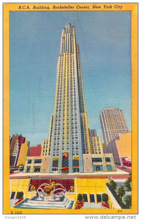 04568 "R. C. A. BUILDING, ROCKEFELLE CENTER, NEW YORK CITY - N.Y." ARCHITECT. OF XX CENTURY . ORIGINAL POST CARD - Altri Monumenti, Edifici