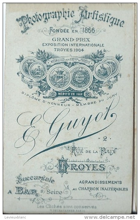 Photographie Sur Carton/Petit Format/Jeune Bébé Aux Couettes/Guyot / Troyes /Vers 1905- 1910   PHOTN61 - Unclassified