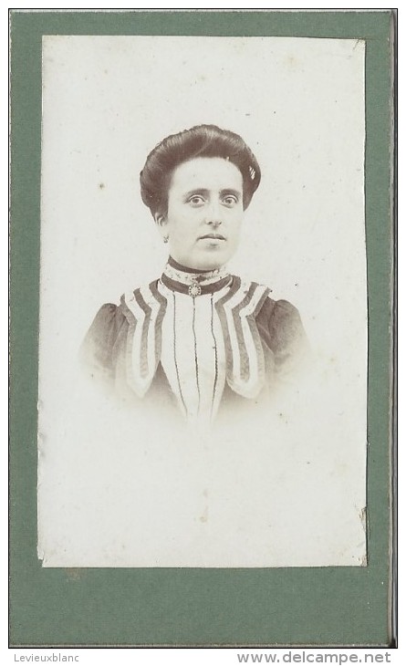 Photographie Montée Sur Carton/Femme Avec Plastron// Vers 1900 - 1910/PHOTN70 - Zonder Classificatie