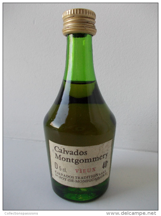 - Ancienne Mignonnette CALVADOS MONTGOMMERY - - Miniatures