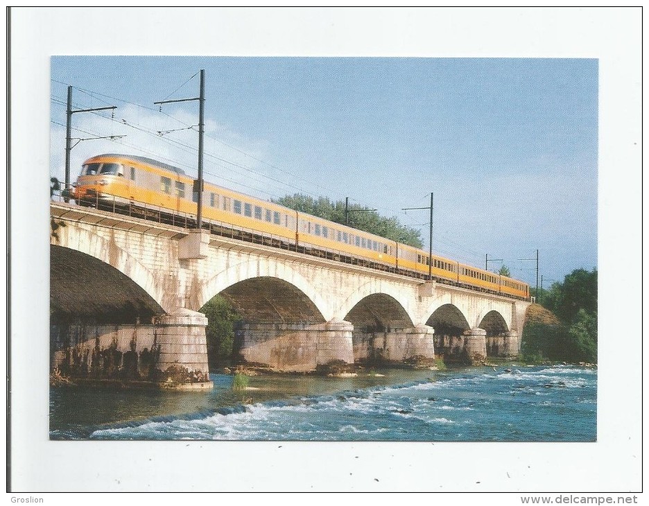 PASSANT SUR LE VIADUC DE PONT D´AIN (01) EN 1973 CETTE RTG ASSURE LE TRAIN 5175/6 STRASBOURG - LYON (046) - Unclassified