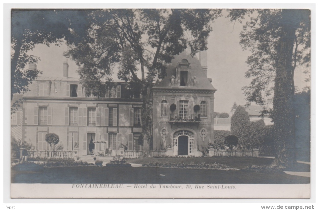 77 SEINE ET MARNE - FONTAINEBLEAU Hôtel Du Tambour, Traitée En Carte Photo - Fontainebleau