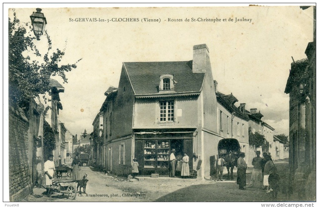86 - SAINT GERVAIS LES TROIS CLOCHERS - Routes De St Christophe Et De Jaulnay. - Saint Gervais Les Trois Clochers