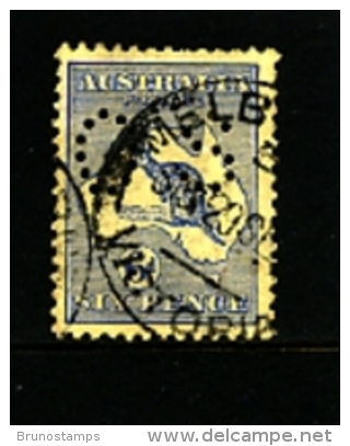 AUSTRALIA - 1915  KANGAROO  6 D.  ULTRAMARINE  3rd  WATERMARK  PERFORATED SMALL OS  FINE USED  SGO46 - Dienstzegels