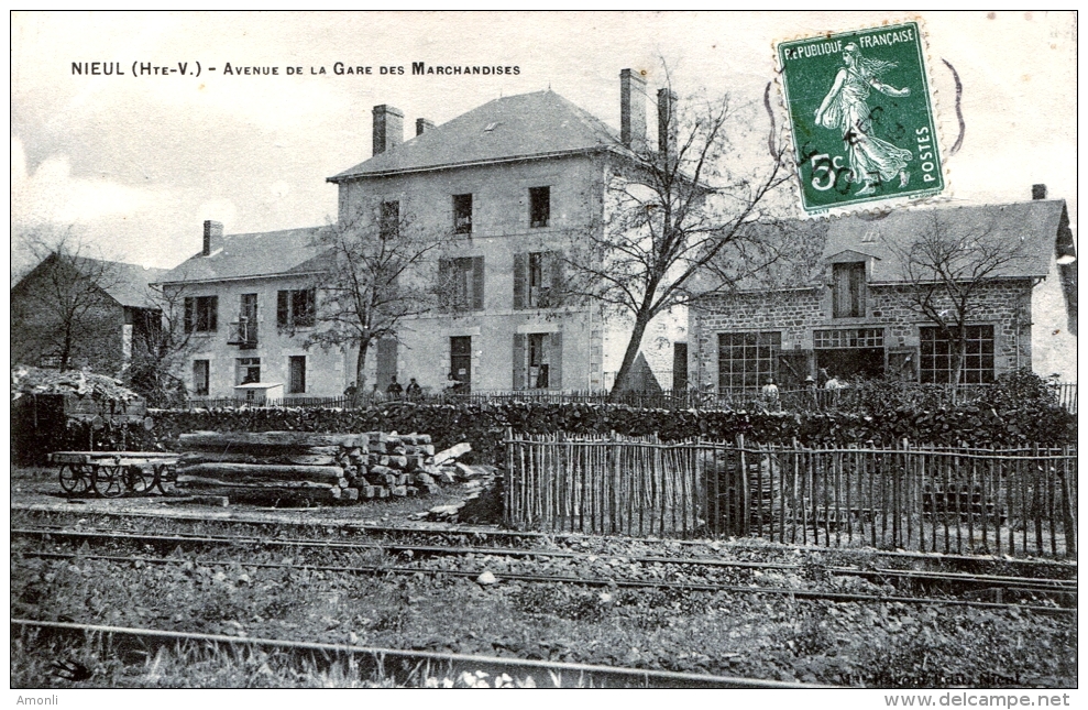 87. HAUTE-VIENNE - NIEUL. Avenue De La Gare Des Marchandises - Nieul