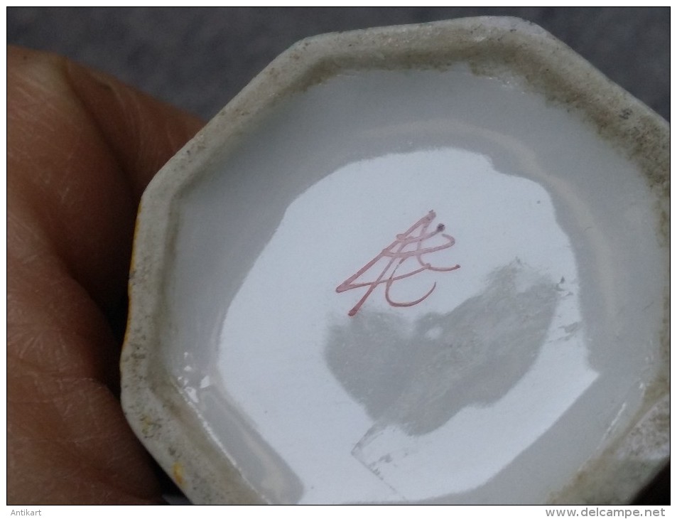 Poivrière porcelaine de Chine - dispersoir argent massif 7  g - XIXe