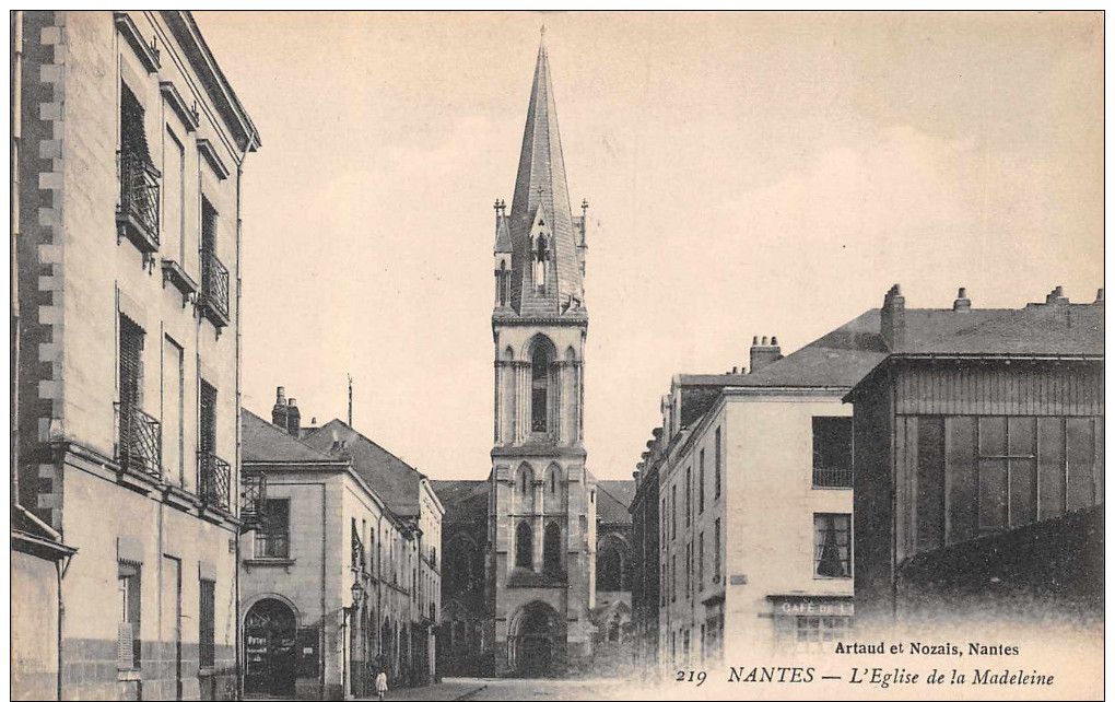 NANTES  -  L'église De La Madeleine - Nantes