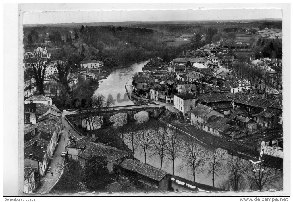 40 -TARTAS - VUE SUR LES QUAIS ET L' ABATTOIR- VUE AERIENNE LAPIE N° 13 - Tartas