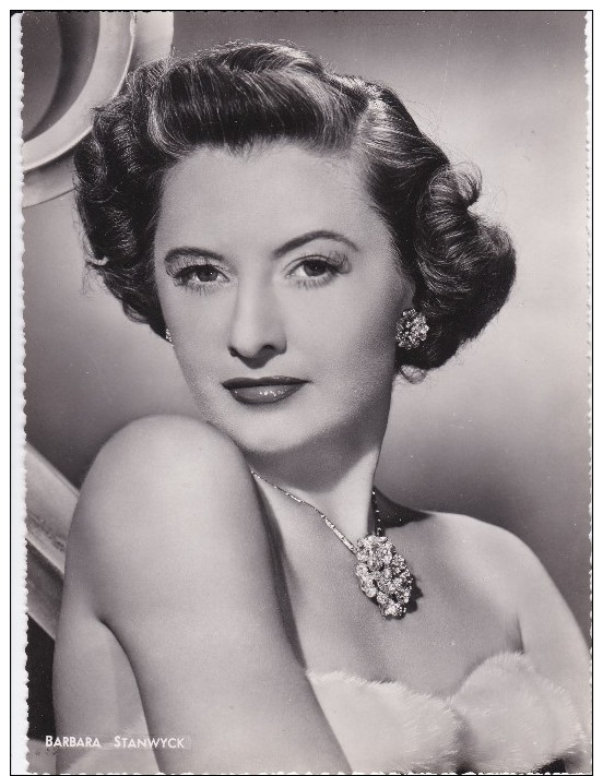 Photo 17 X 23 Cm.Barbara Stanwyck.Chocolaterie Clovis. - Personas Identificadas