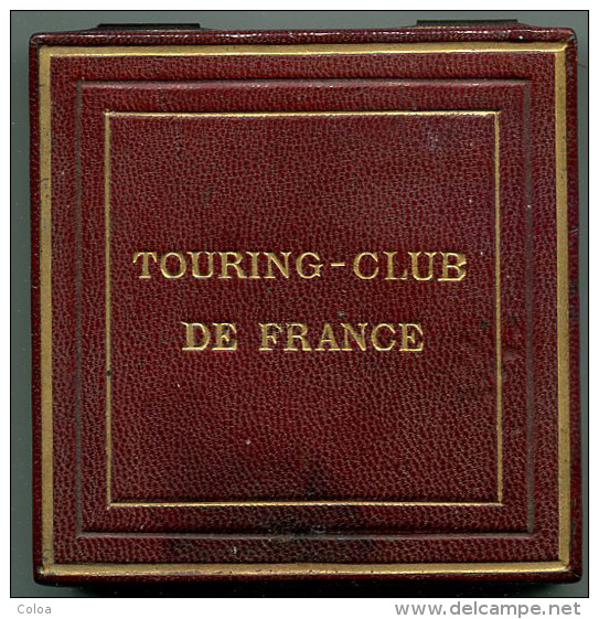 Medaille TOURING CLUB DE FRANCE Dans Sa Boîte D´origine - Professionnels / De Société