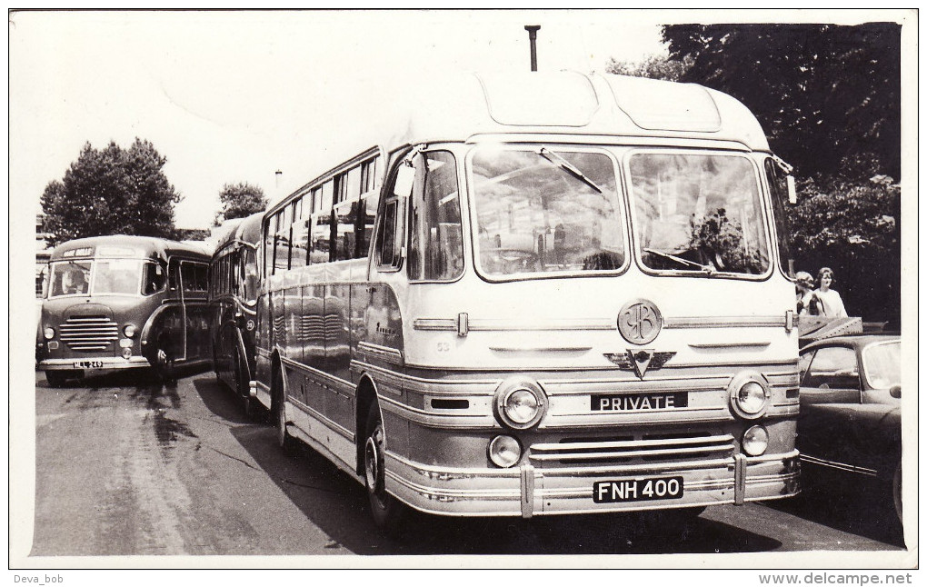 Bus Photo Knight AEC Reliance Yeates FNH400 Northampton - Cars