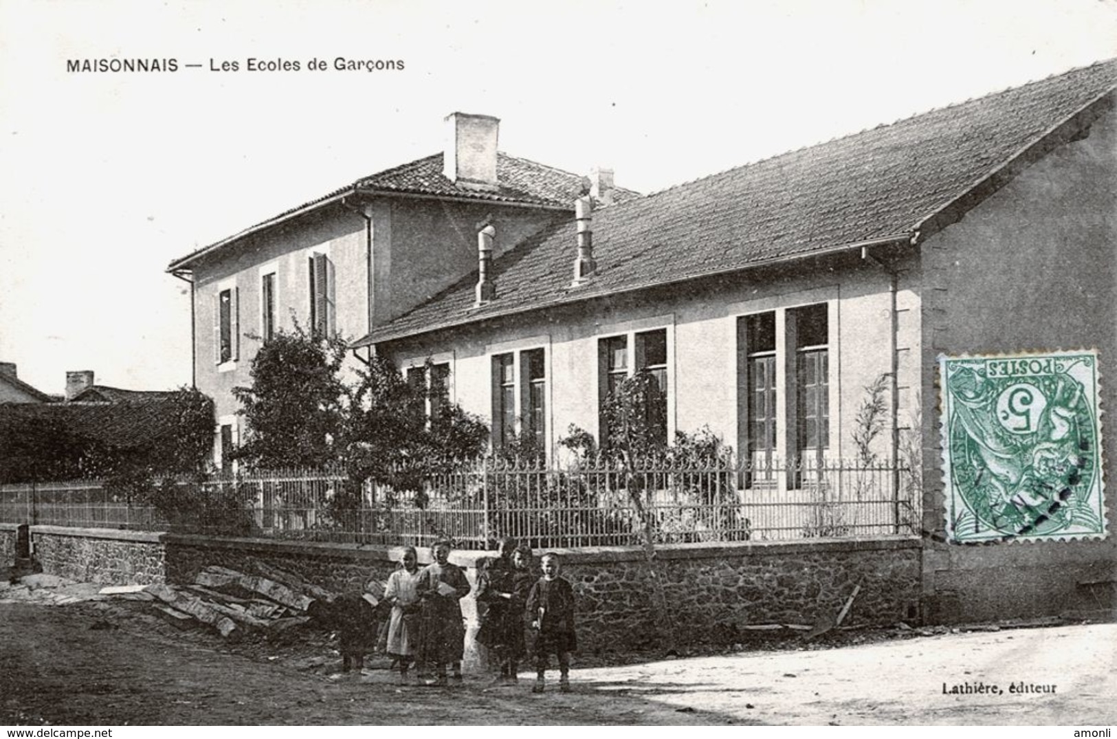 87. HAUTE-VIENNE - MAISONNAIS SUR TARDOIRE. Les Ecoles De Garçons. - Autres & Non Classés