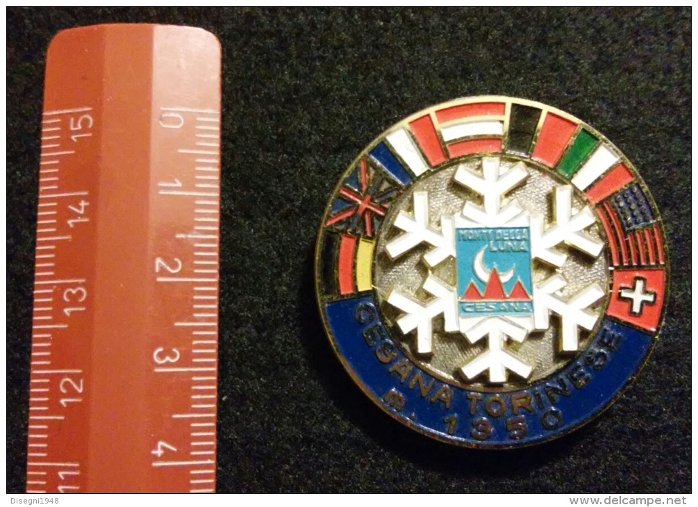 04580 "SCUOLA SCI CESANA TORINESE M. 1350 - DISTINTIVO METALL. SMALTI POLICROMI - DIAM. 40 MM" BADGE. ORIGINALE. - Winter Sports