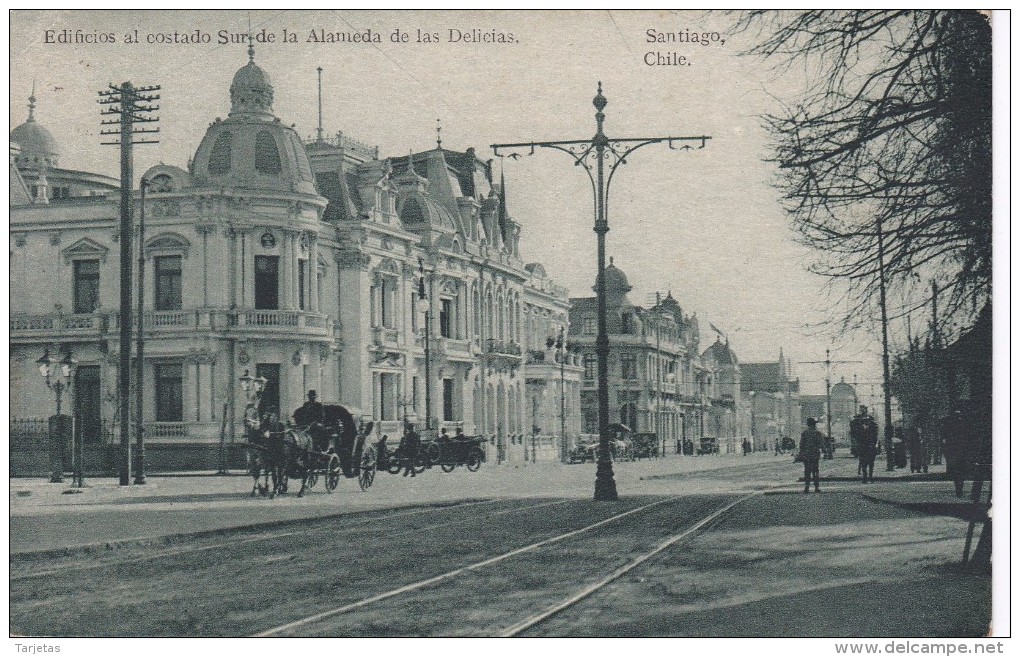 POSTAL DE SANTIAGO DE CHILE DE EDIFICIOS AL COSTADO SUR DE LA ALAMEDA DE LAS DELICIAS DEL AÑO 1910 - Chile