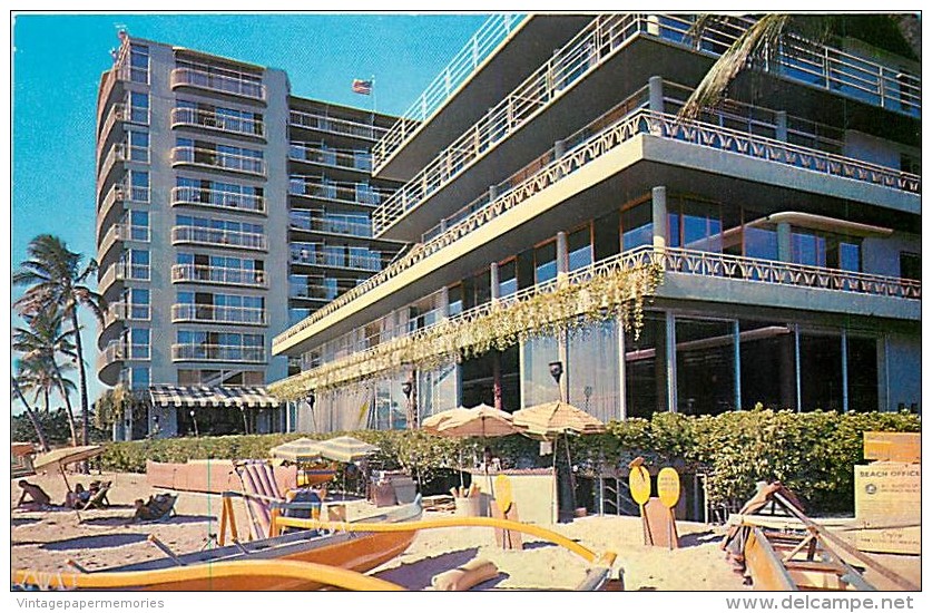 258379-Hawaii, Waikiki Beach, Reef Hotel, Warner Stoy By Colourpicture No P34983 - Oahu
