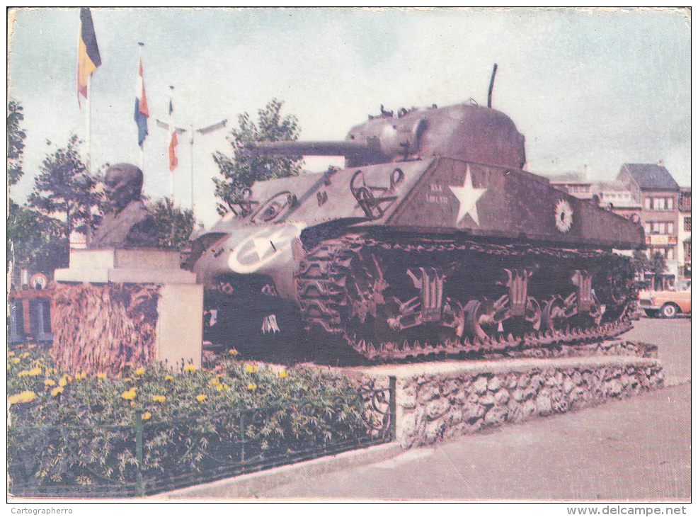 Bastogne Buste General Mac Auliffe Et Tank Postcard - Bastenaken