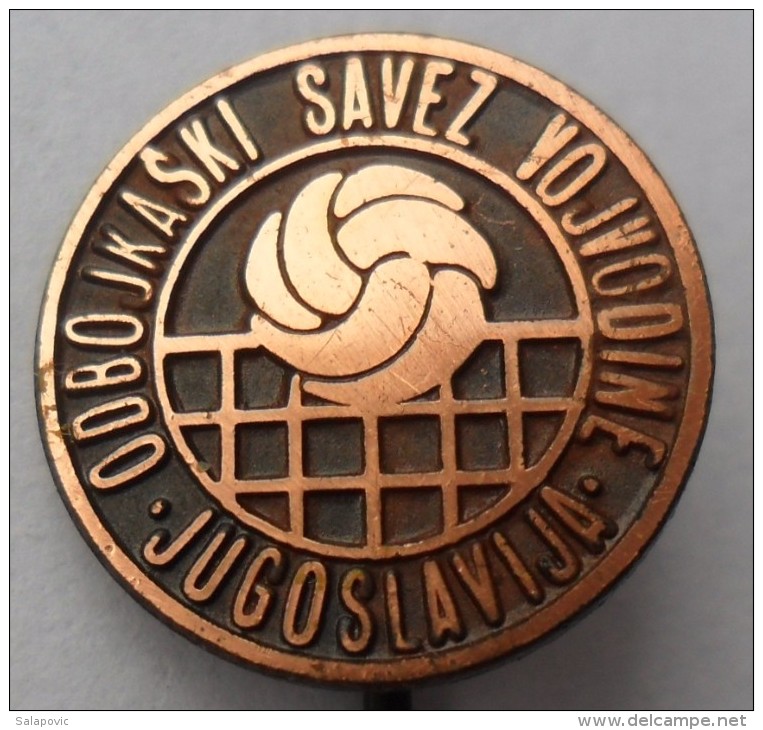 ODBOJKASKI SAVEZ VOJVODINE PINS BADGES C - Volleybal