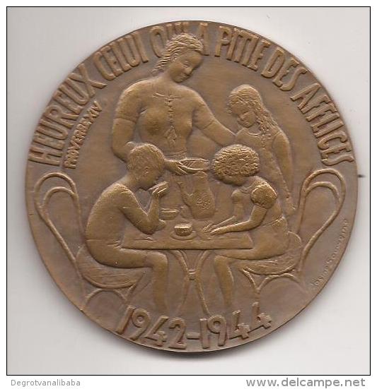 JUDAICA. Bronzen Medaille Voor Joodse Kinderen, 1945  - Met Oorspronkelijk Doosje - Autres & Non Classés