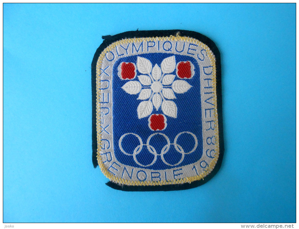 WINTER OLYMPIC GAMES 1968. GRENOBLE - Original Vintage Olympics Patch ** JEUX OLYMPIQUES D´HIVER 1968. GRENOBLE Ecusson - Other & Unclassified