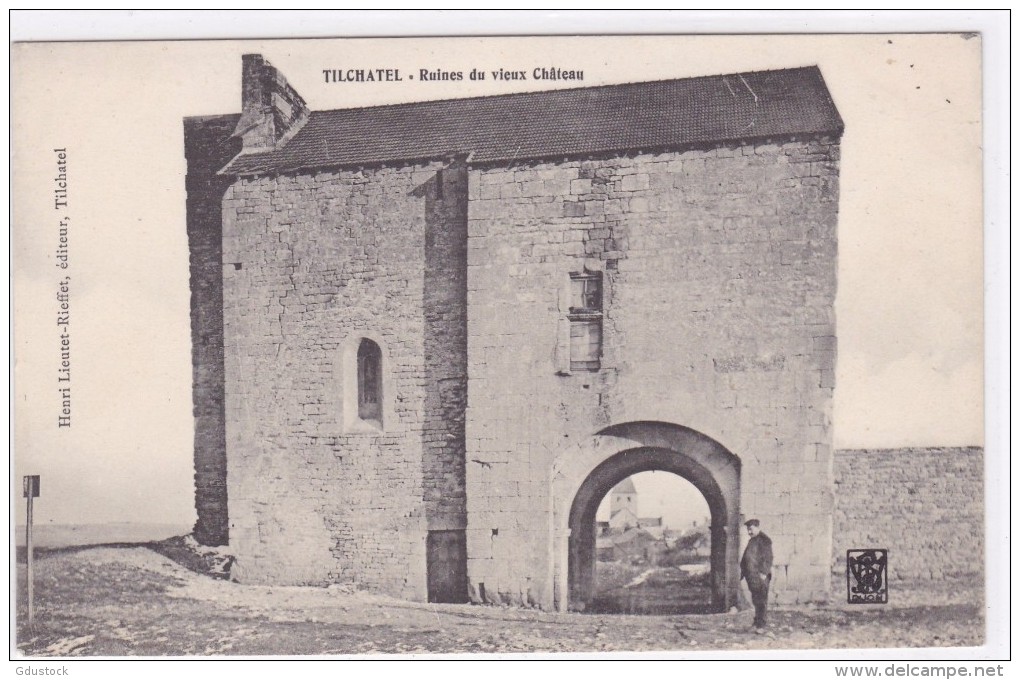 Tilchâtel - Ruines Du Vieux Château - Autres & Non Classés