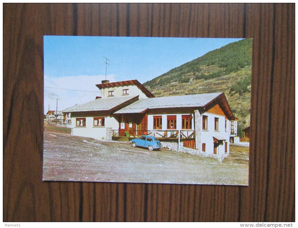 Italie    Beaulard        Bar Restaurant " Scoiattolo "   Dancing       Voiture Fiat - Altri & Non Classificati