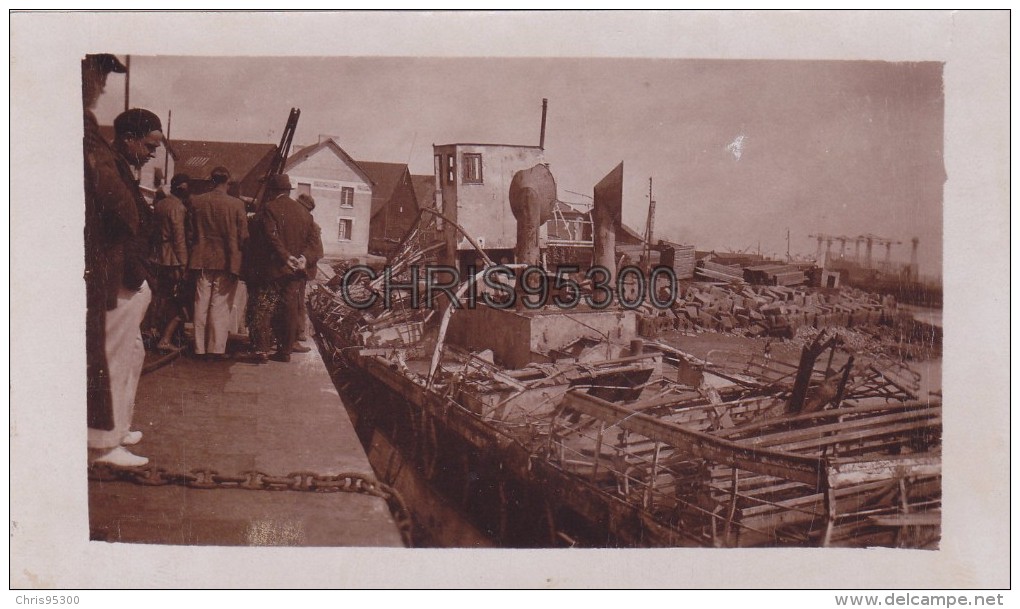 3 PHOTOS ANCIENNES - NAUFRAGE DU BATEAU SAINT PHILIBERT - LIAISON PORNIC - NOIRMOUTIER - Bateaux