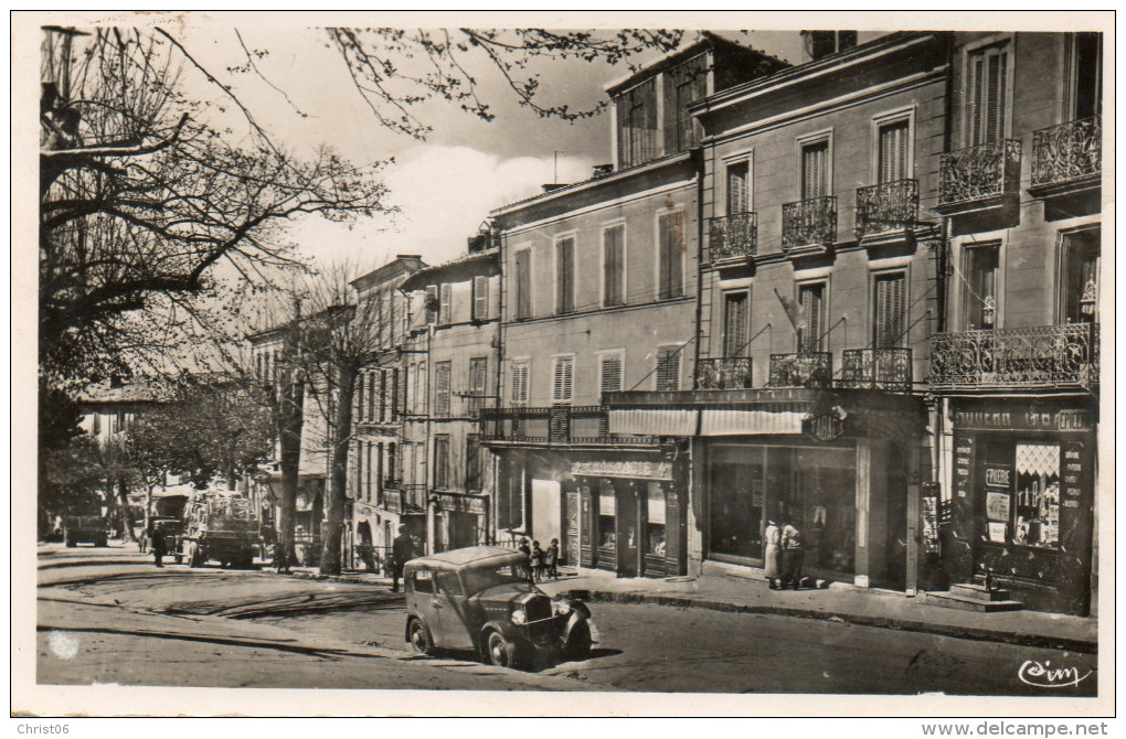 Forcalquier Boulevard Latourette Carte Timbrée De 1952 - Forcalquier