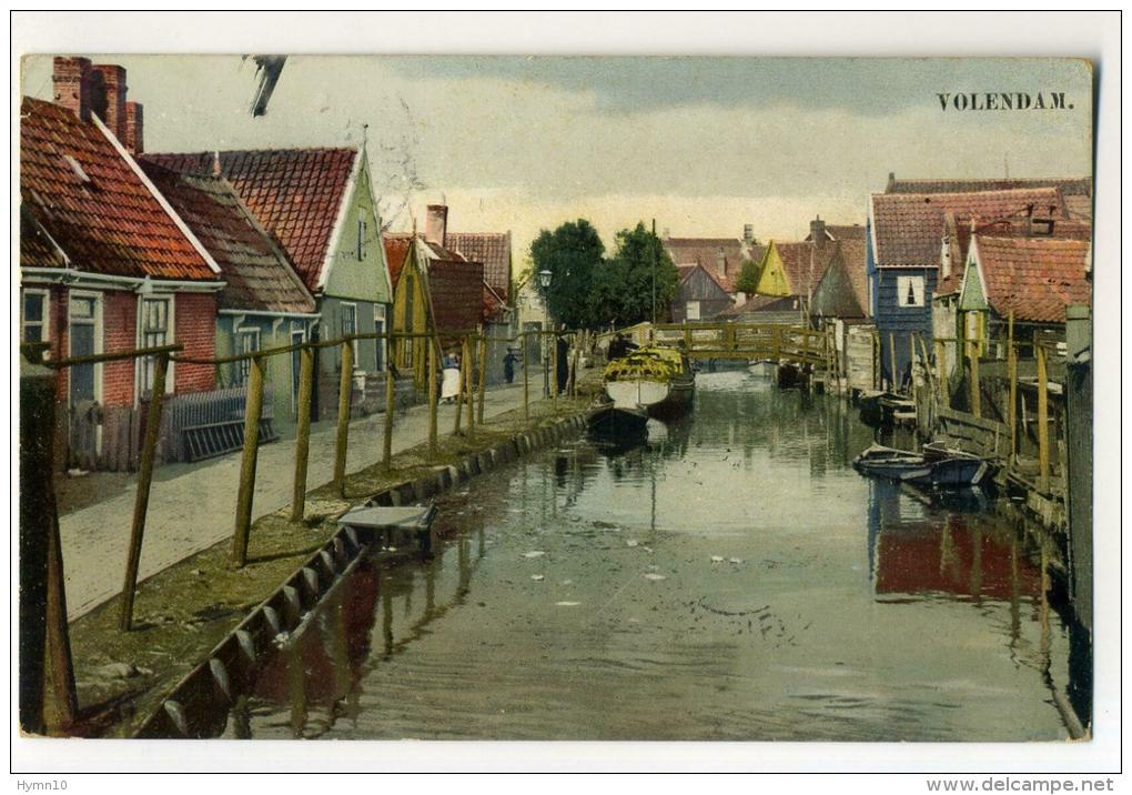 DE997-Beginning 1900's PC VOLENDAM-Canal View With Boats-Color-New - Volendam