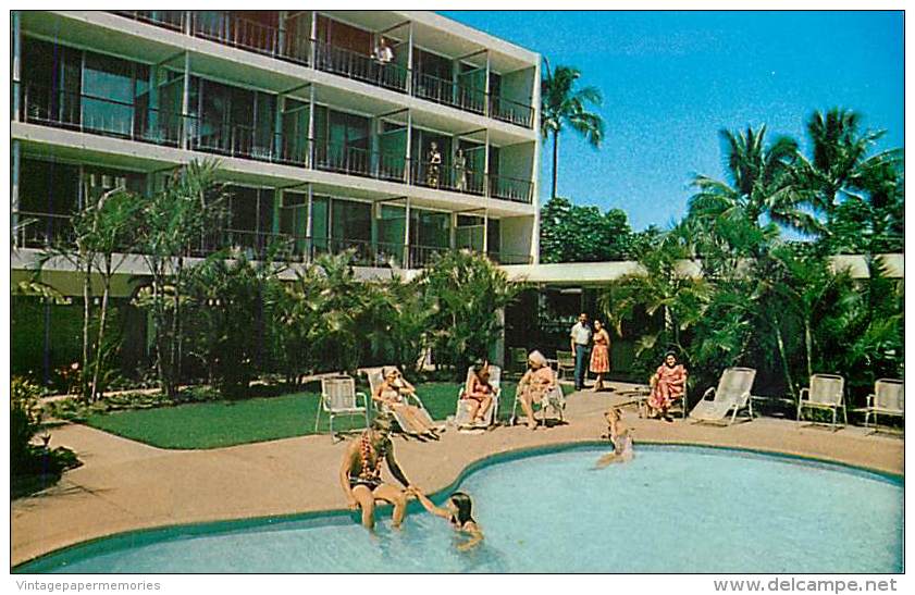 258677-Hawaii, Waikiki, Hotel Tropic Isle, Swimming Pool, Mike Roberts No SC9577 - Oahu