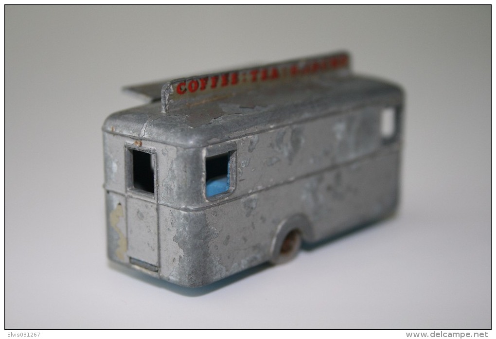 Matchbox Lesney 74A6 MOBILE REFRESHMENT CANTEEN - Regular Wheels, Issued 1968 - Matchbox (Lesney)