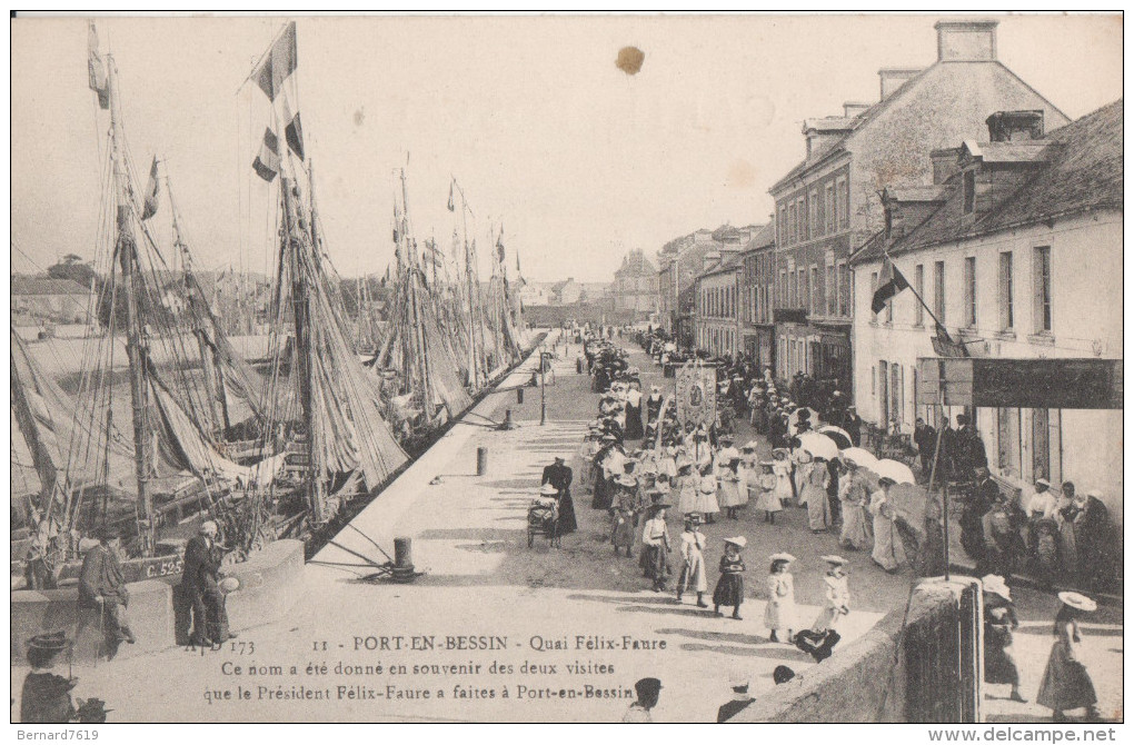 14   Port En Bessin - Port-en-Bessin-Huppain