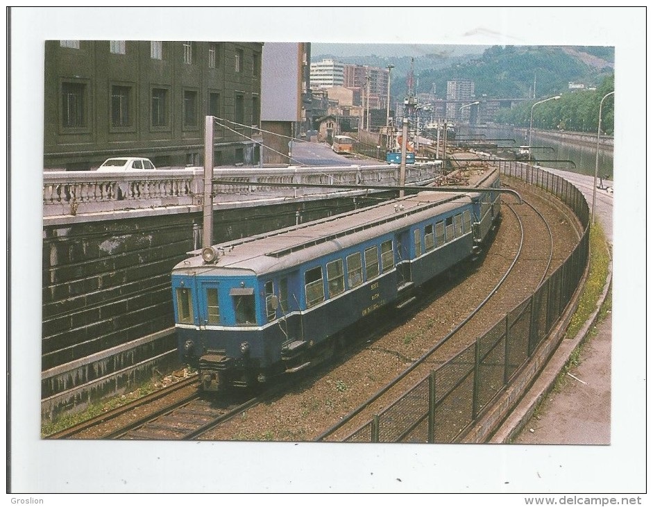 LINEA DE BILBAO A PORTUGALETE 30 AUTOMOTOR ELECTRICO A 1500 V RENFE 433.034 CIRCULANDO 1980 - Vizcaya (Bilbao)