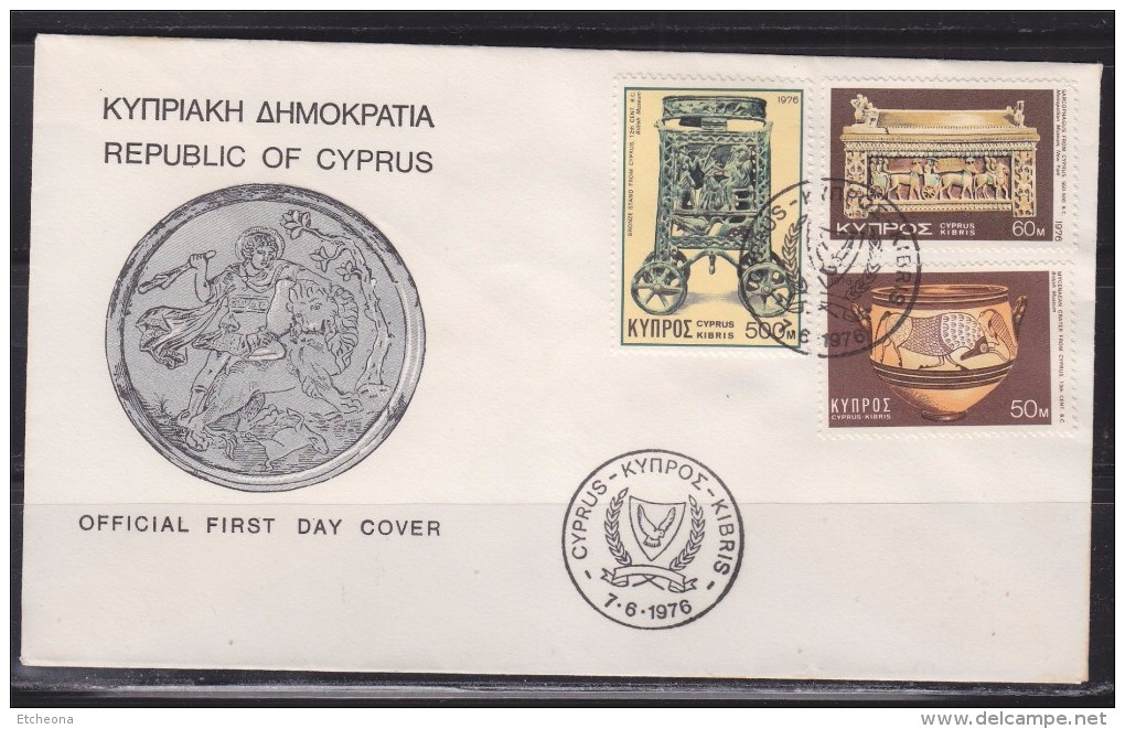 = Enveloppe République De Chypre Le 7 Juin 1976 Avec 3 Timbres 1er Jour - Covers & Documents