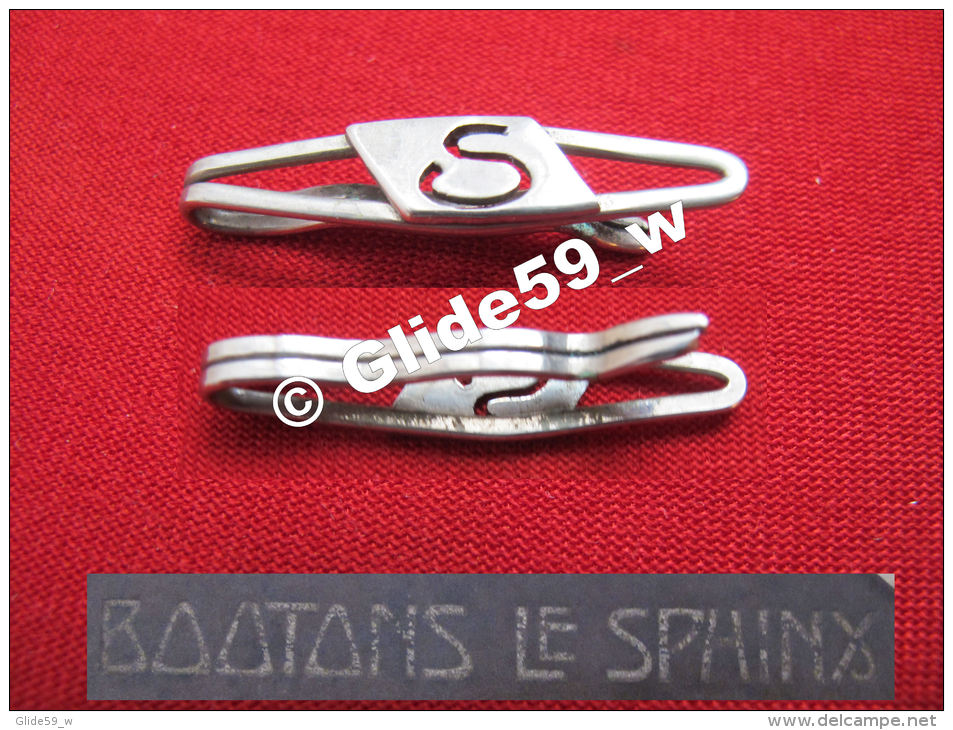 Ancienne Pince à Cravate En Métal Argenté Avec Initiale "S" (Boutons Le Sphinx) (années 40/50) - Accessories