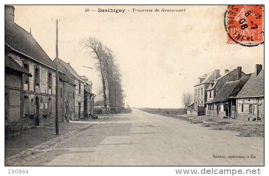 76 DERCHIGNY( Seine Maritime )  La Traversée De Graincourt    ( état ) - Autres & Non Classés